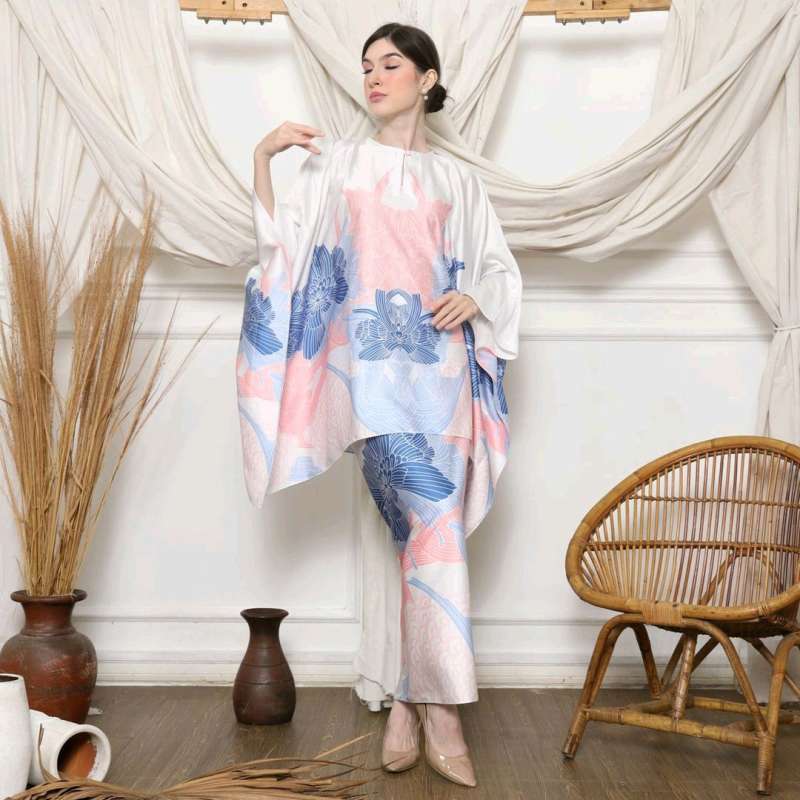 Jual Kebaya Premium Kebaya Batik Wanita Kebaya Pesta Kebaya Modern ... Jual Kebaya Premium Kebaya Batik Wanita Kebaya Pesta Kebaya Modern ...