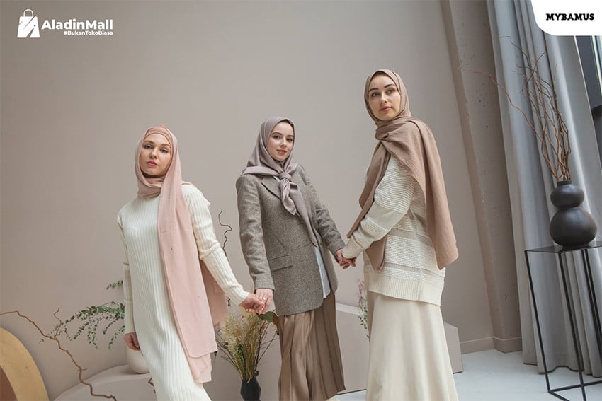 5 Outfit Muslimah Kekinian yang Simpel dan Modis