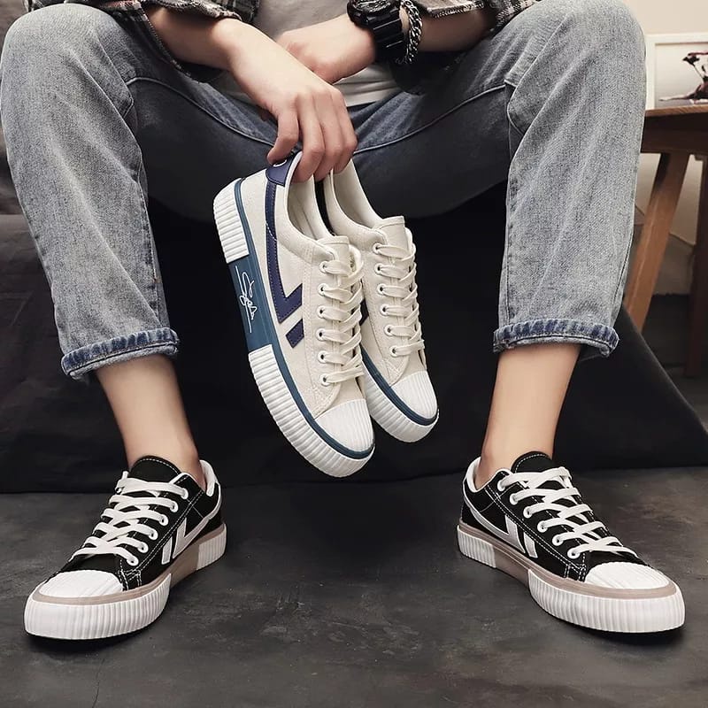 Sepatu pria original